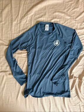 Body glove rash guard, size small